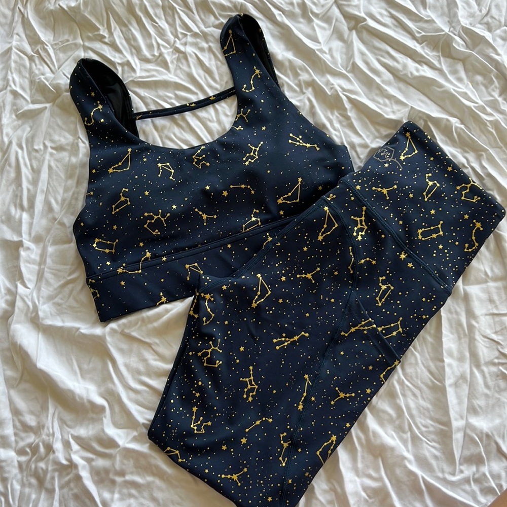 WORKOUT SET WITH STAR PATTERNS